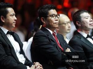 红牛战队新,阵容亮相,备战春季赛,尊龙凯时官网,尊龙凯时App,尊龙凯时下载,尊龙凯时登录,尊龙凯时平台
